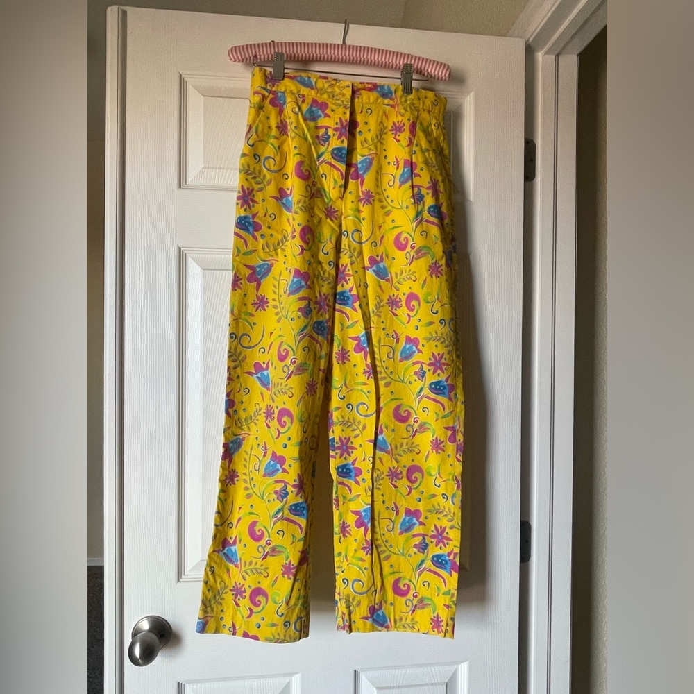 Tropical floral capri pants size 10 brand Herman Geist